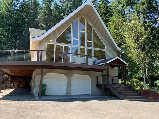 property at 311 Waukeena Way