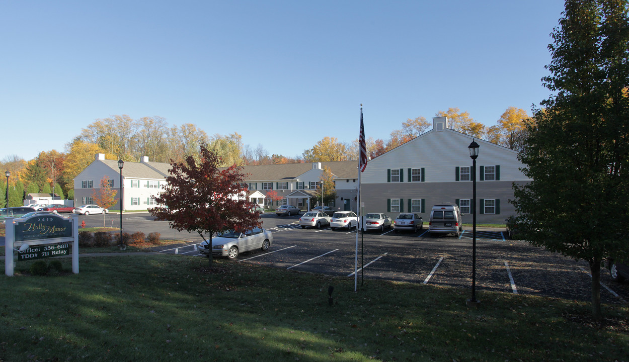 Holly Manor Apartments in Schenectady, NY - Foto de edificio