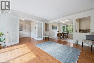 272 Hartwood Pl in Kitchener, ON - Building Photo - Building Photo