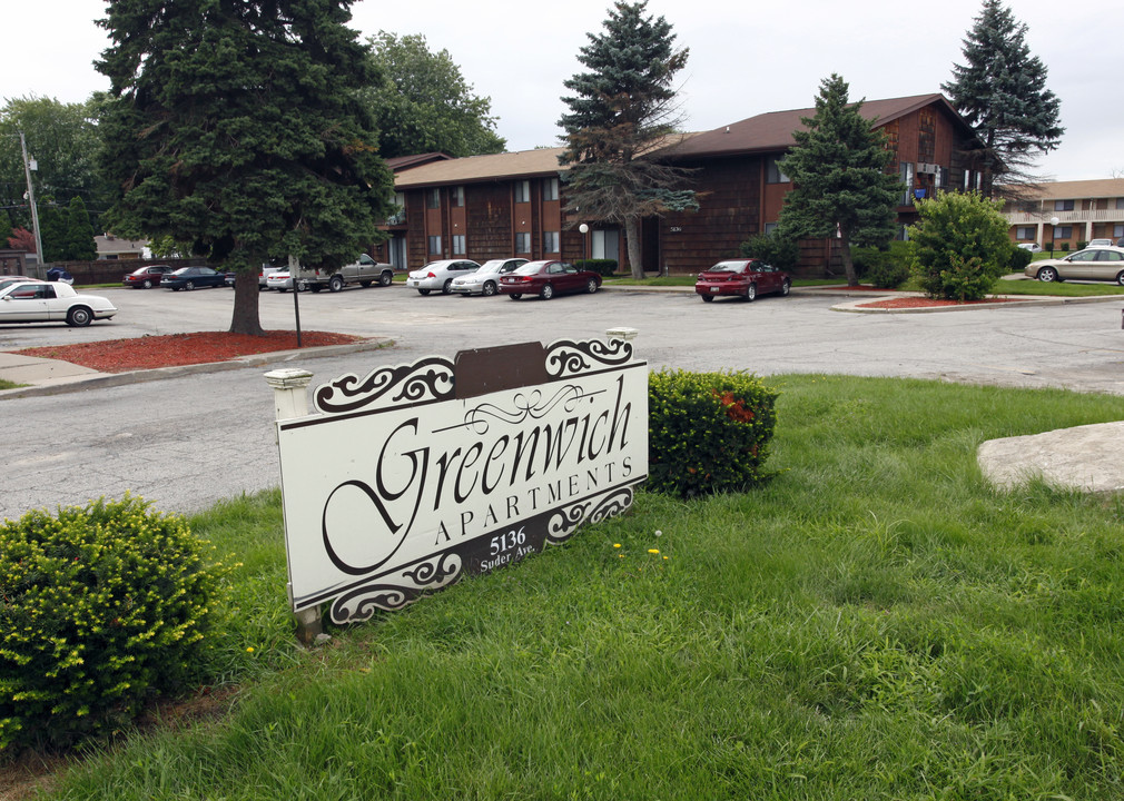 Greenwich Apartments in Toledo, OH - Foto de edificio