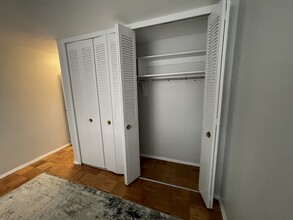 2030 F St NW, Unit 301 in Washington, DC - Building Photo - Building Photo