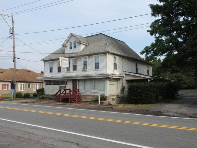 The Landmark Building in Brodheadsville, PA - Foto de edificio - Building Photo