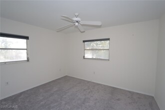 313 6th St S in Naples, FL - Building Photo - Building Photo