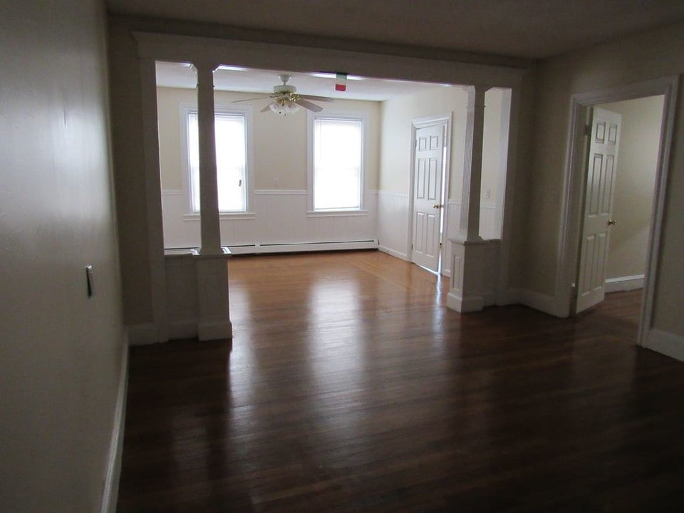 150 Acorn St in Providence, RI - Building Photo