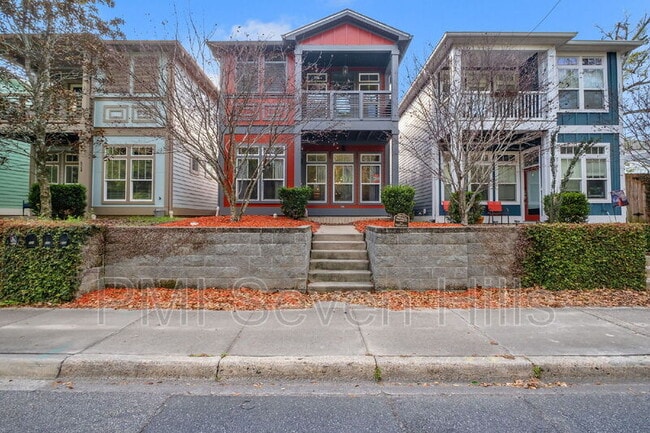 property at 828 N Duval St