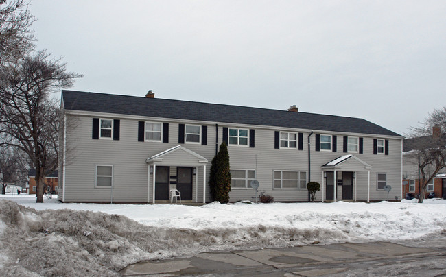 Westview Terrace in Lorain, OH - Building Photo - Building Photo