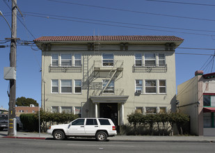 1620 Fruitvale Ave in Oakland, CA - Building Photo - Building Photo