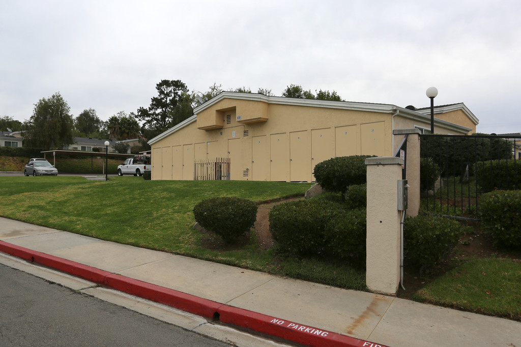 Mariposa Apartments In San Marcos Ca