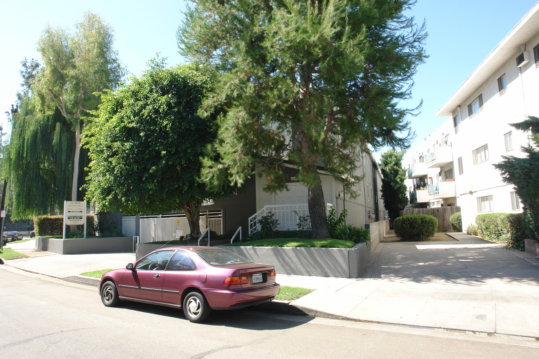 4101 Arch Dr in Studio City, CA - Building Photo