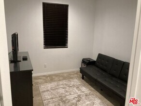 13002 Lily Pl in Los Angeles, CA - Building Photo - Building Photo