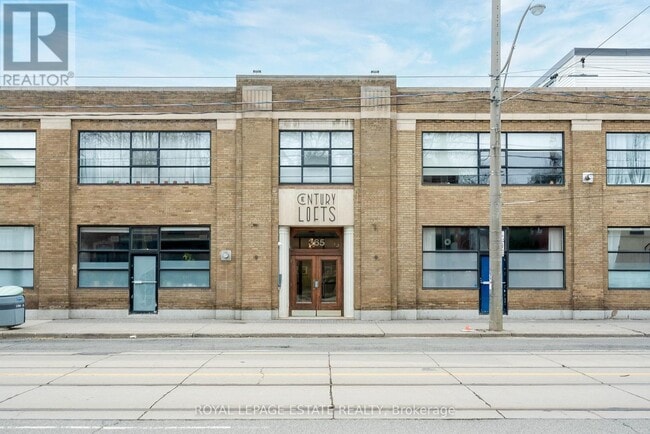 property at 365 Dundas St E