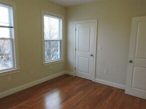 7 Marney St in Cambridge, MA - Building Photo - Building Photo