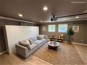 7502 Balcom Ave in Los Angeles, CA - Building Photo - Building Photo