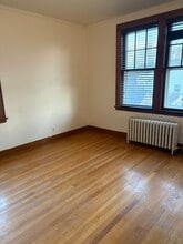 180 Jerome Pl, Unit 2 in Bloomfield, NJ - Building Photo - Building Photo