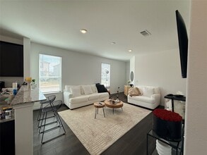 17802 Plow Horse Ln in Hockley, TX - Building Photo - Building Photo