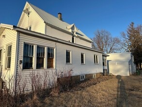 412 S Walnut St in Ellsworth, MN - Building Photo - Building Photo