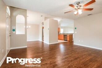 535 Misty Morning Ct in Jacksonville, FL - Foto de edificio - Building Photo