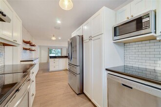 159 Burks Cir in Winter Park, FL - Building Photo - Building Photo