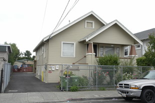 1557 38th Ave in Oakland, CA - Building Photo