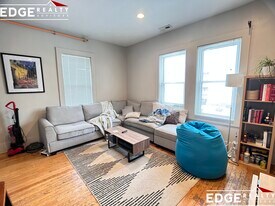 11 Greylock Rd in Boston, MA - Building Photo