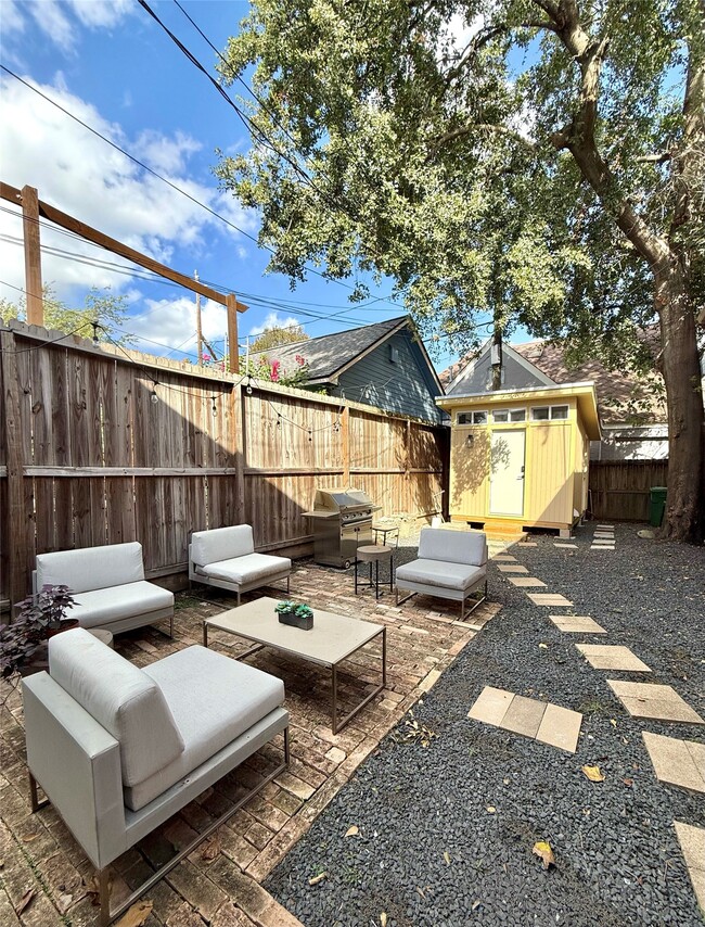 property at 2646 Persa St