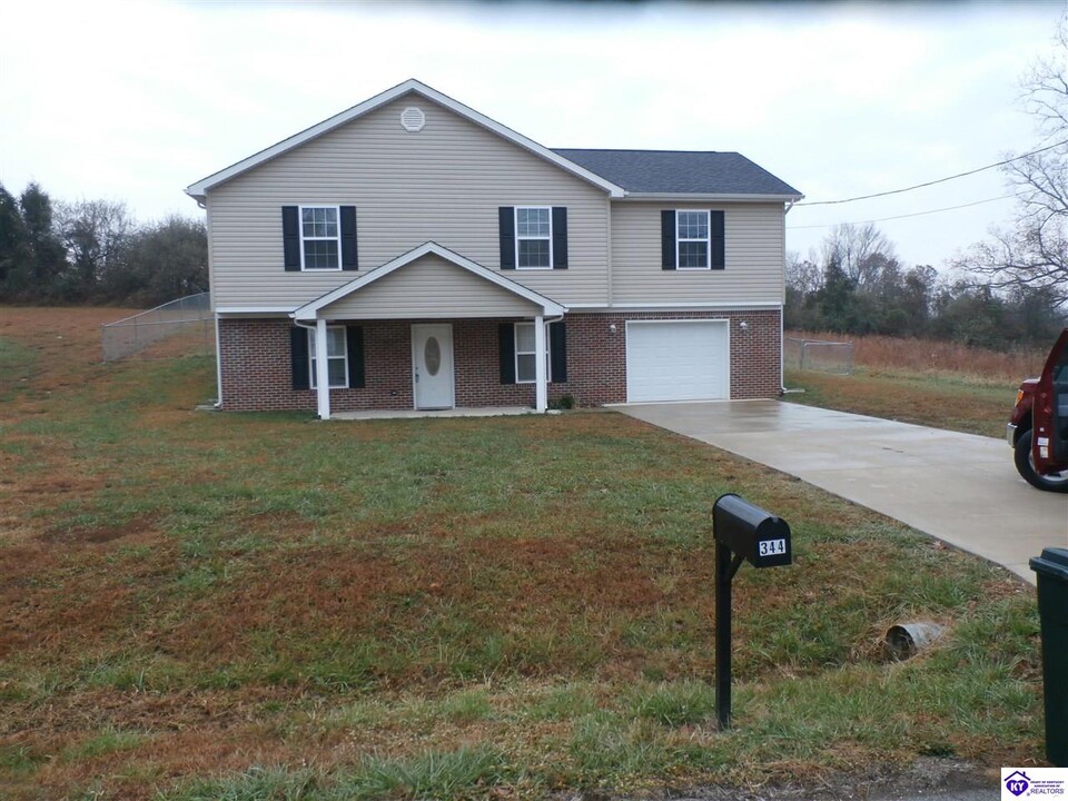 344 School Side Dr in Brandenburg, KY - Building Photo