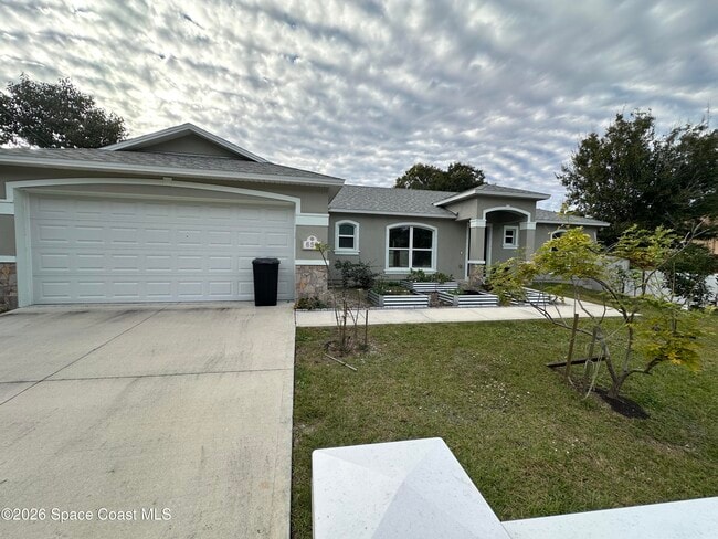 property at 650 Rockinghorse Rd