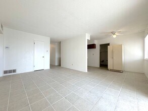 3412 Moonlight Ave-Unit -Unit A in El Paso, TX - Building Photo - Building Photo