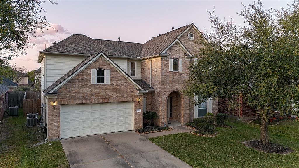 18706 Cypress Lake Village Dr in Cypress, TX - Building Photo