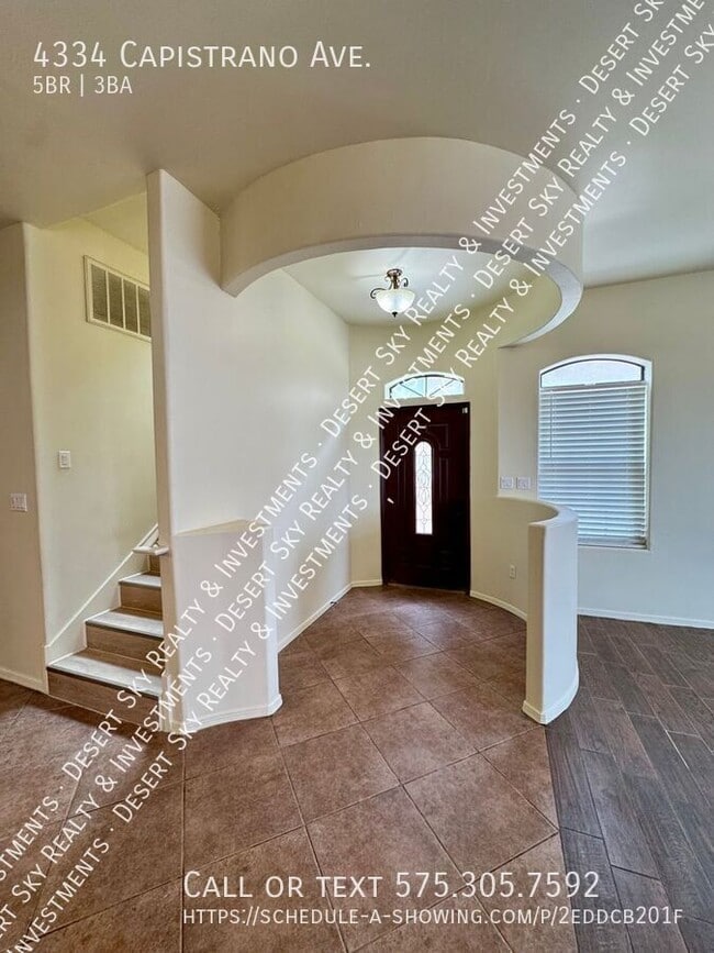 4334 Capistrano Ave in Las Cruces, NM - Building Photo - Building Photo