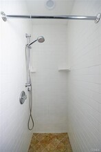 6346 Goodland Ave in Los Angeles, CA - Building Photo - Building Photo