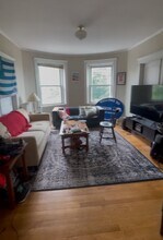 15 Alton Pl, Unit 6 in Brookline, MA - Building Photo - Building Photo