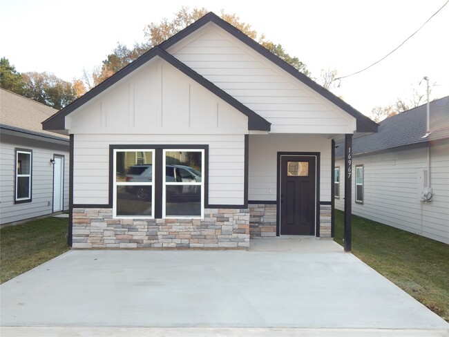 property at 16967 W Juneau St