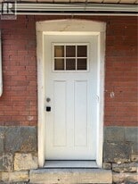 133 Park Row N in Hamilton, ON - Building Photo