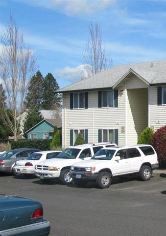 Trafalgar Square in Independence, OR - Building Photo - Building Photo