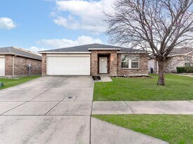 969 Mosaic Dr in Fort Worth, TX - Building Photo