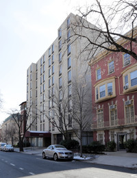 1800 R St NW in Washington, DC - Foto de edificio - Building Photo