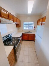 7900 Bissonnet St in Houston, TX - Building Photo - Building Photo