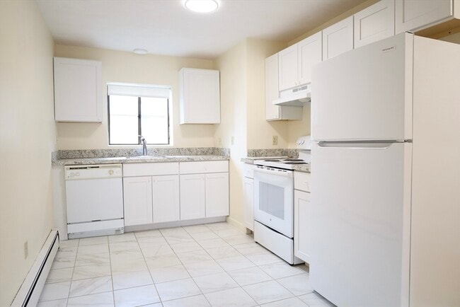 72 Martensen St in Quincy, MA - Building Photo - Building Photo