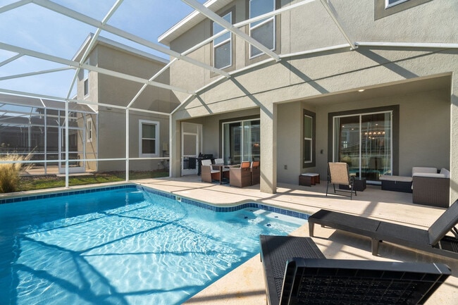 981 Leader St in Davenport, FL - Foto de edificio - Building Photo