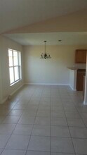 529 SW Baoy Ave in Port St. Lucie, FL - Building Photo - Building Photo