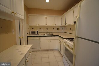 2624 Fort Farnsworth Rd in Alexandria, VA - Building Photo - Building Photo