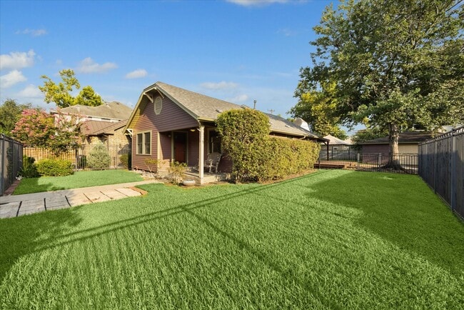 property at 836 Aurora St