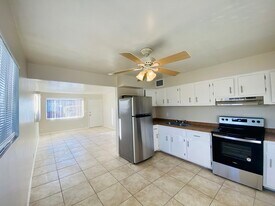 1295 E Glenn St in Tucson, AZ - Building Photo