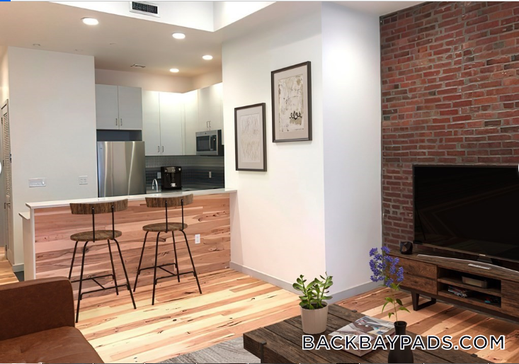 163 Newbury St in Boston, MA - Building Photo