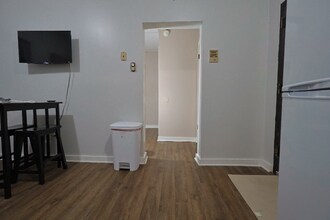 2 Cambridge Lane in Clinton, NY - Building Photo - Building Photo