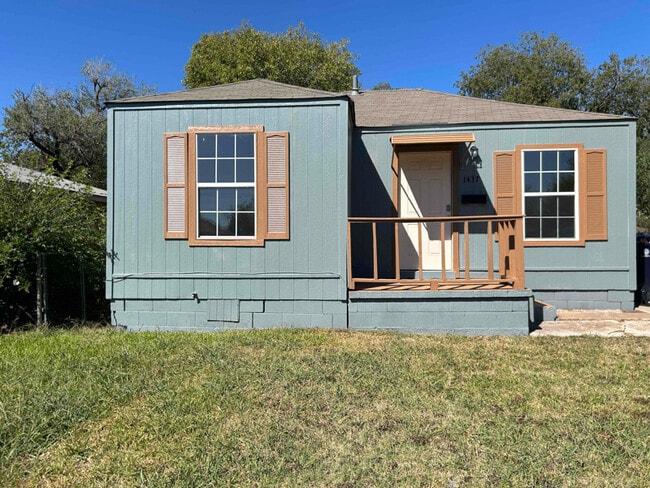 property at 1437 NE 34th St