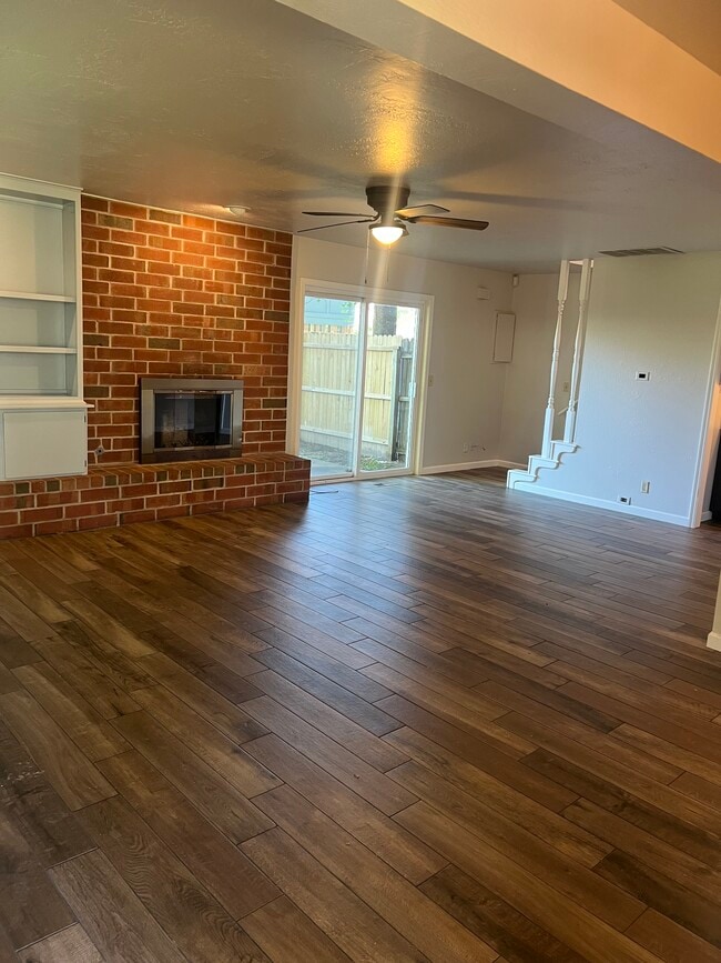 3823 Quail Run Cir in Norman, OK - Building Photo - Building Photo