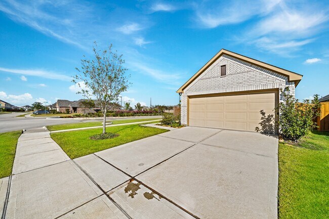 8154 Royal Breeze Dr in Cypress, TX - Building Photo - Building Photo