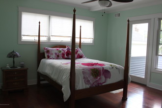 25 Riverdale Ave in Monmouth Beach, NJ - Building Photo - Building Photo